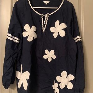 Crown and Ivy navy blue tunic XL